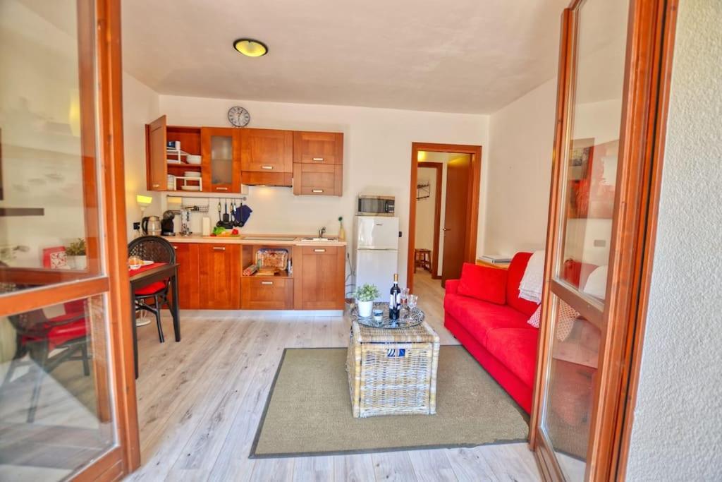 Gezellig Appartement Met Gedeeltelijk Meerzicht Acquaseria Dış mekan fotoğraf